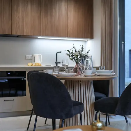 Lucky Seven Apartament *